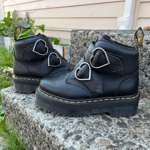 Dr. Martens Devon Heart Boots